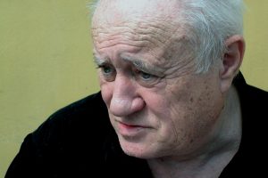 NEUMORAN UNIVERZALAC – Ferenc Deak je potpisao dvadesetak filmskih projekata, od eksperimentalnog filma „Zemlja diše“ realizovanog u Televiziji Beograd 1969. godine do „Vernici magle“, dugometražnog igranog filma, u produkciji „Sinemarta“ iz Budimpešte